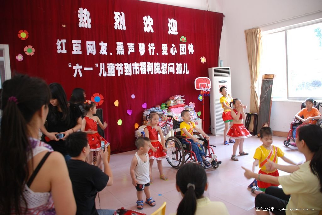 本图片已被缩小，点击查看原大小图片。